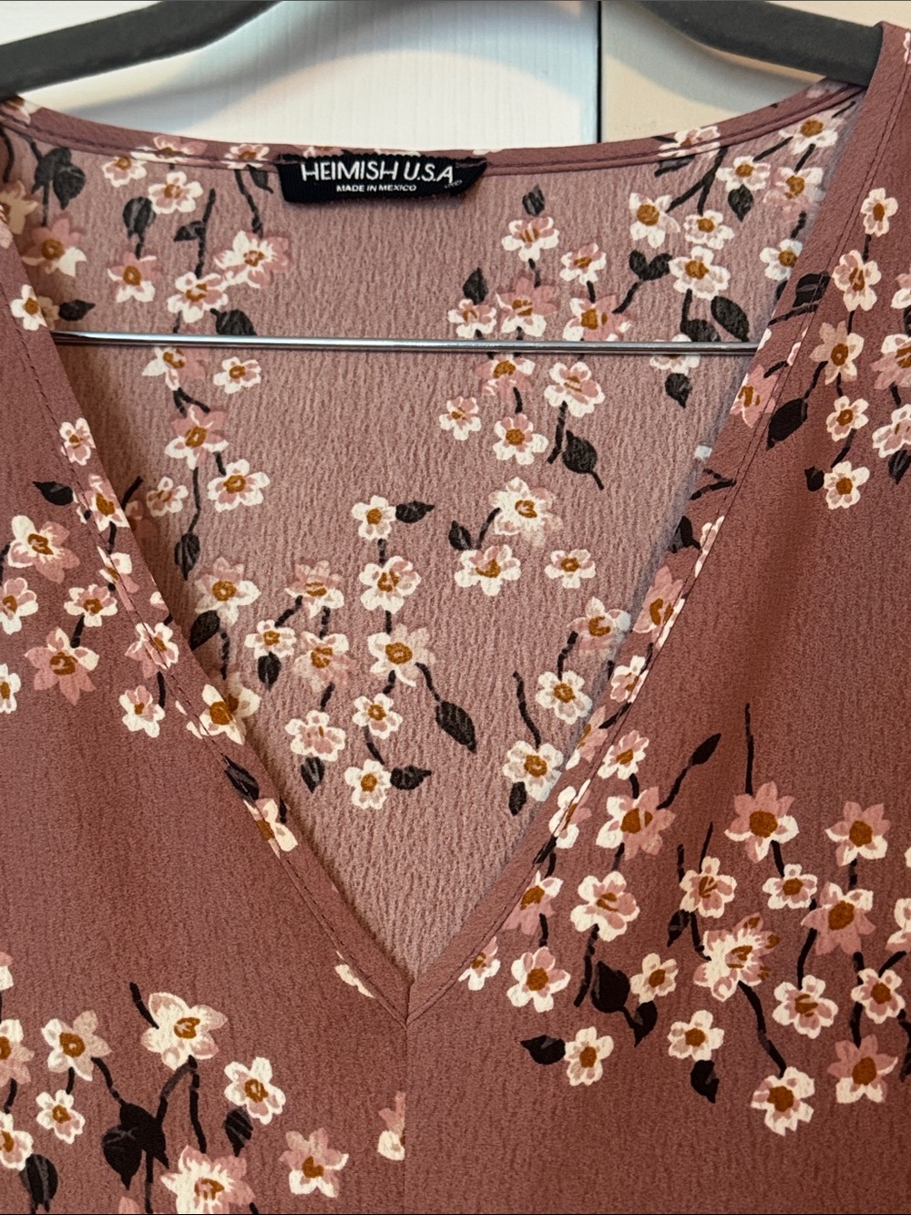 HEIMISH USA Dusty Mauve Floral V-Neck Babydoll Blouse - Picture 4 of 8